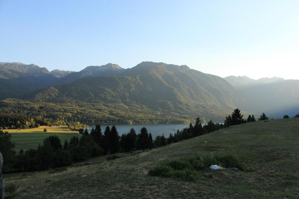 Apartments Na Vasi Bohinj ภายนอก รูปภาพ